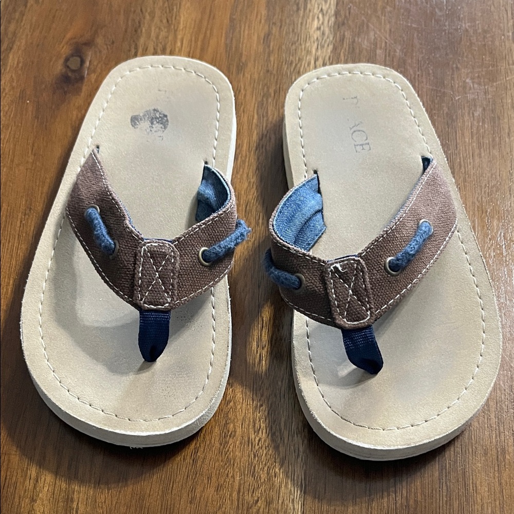 The Children's Place Tan and Navy Kids Sandals